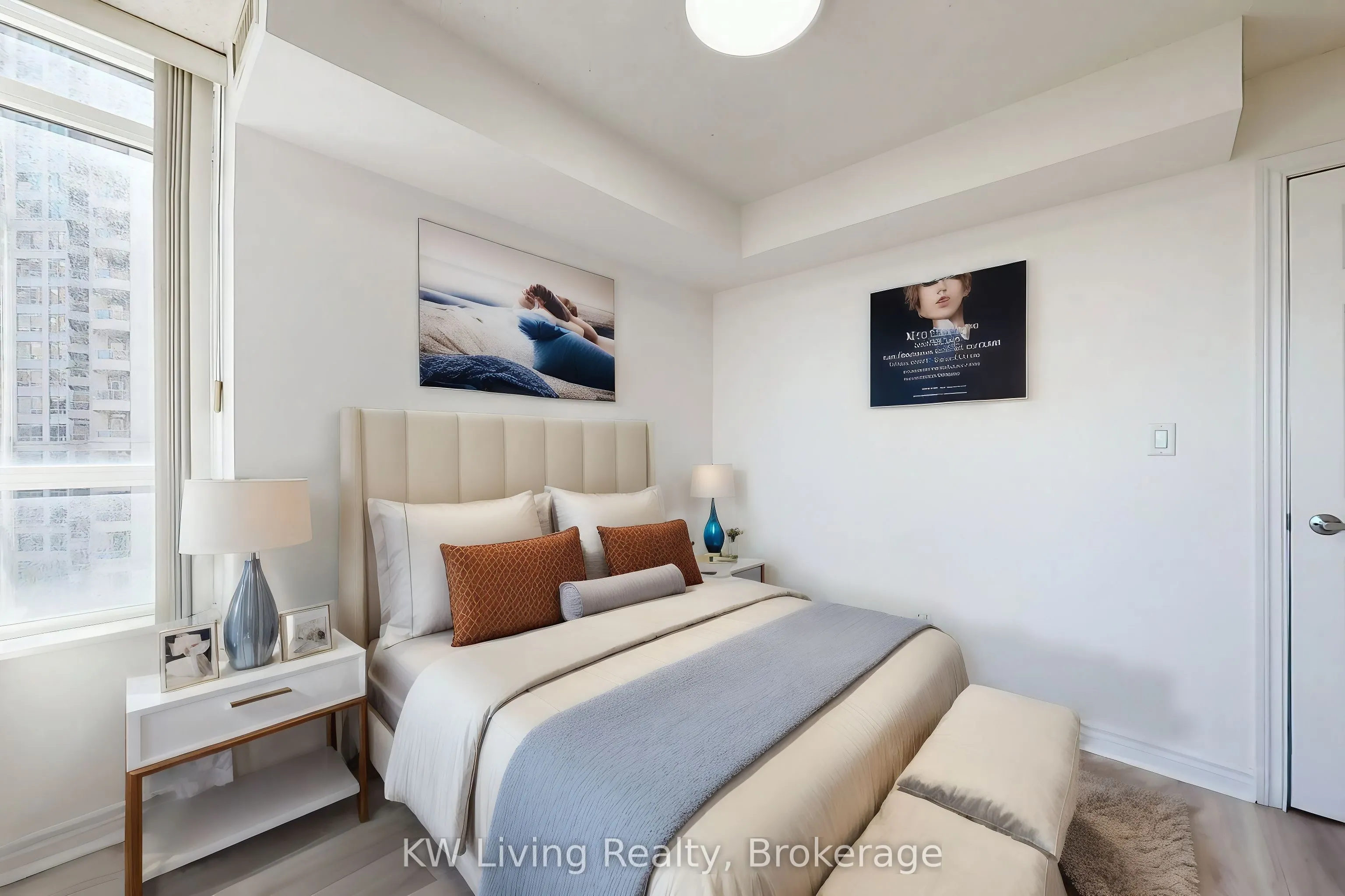 3888 Duke Of York Boulevard, #733
