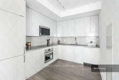 2481 Taunton Road, #802