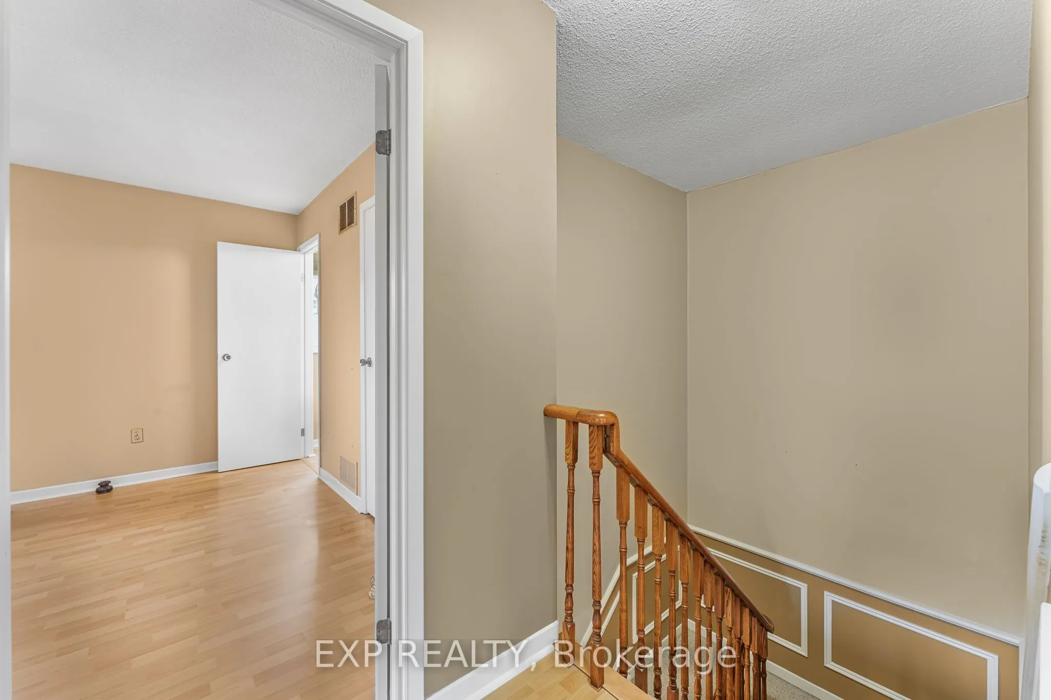 2930 Oslo Crescent