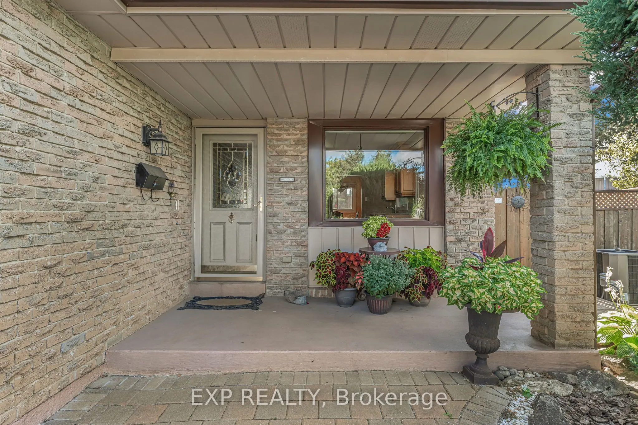2930 Oslo Crescent