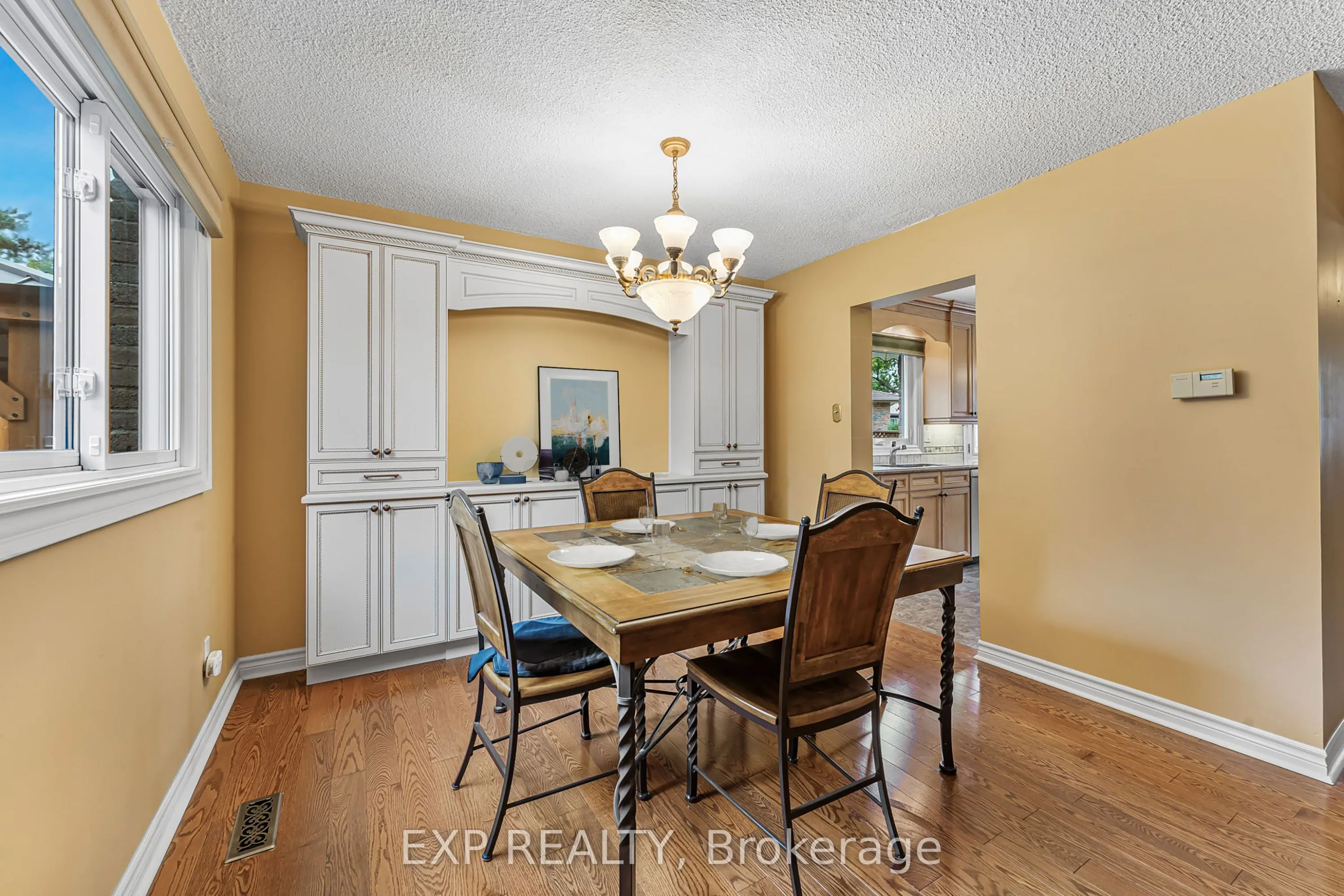 2930 Oslo Crescent