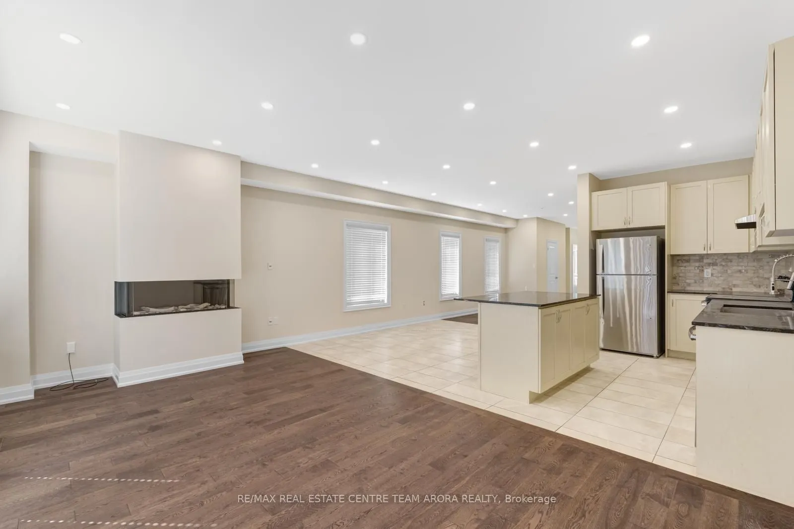 44 Lollard Way