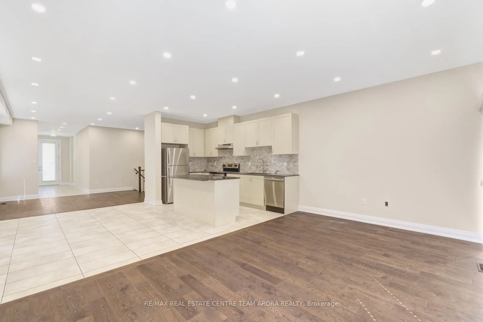 44 Lollard Way