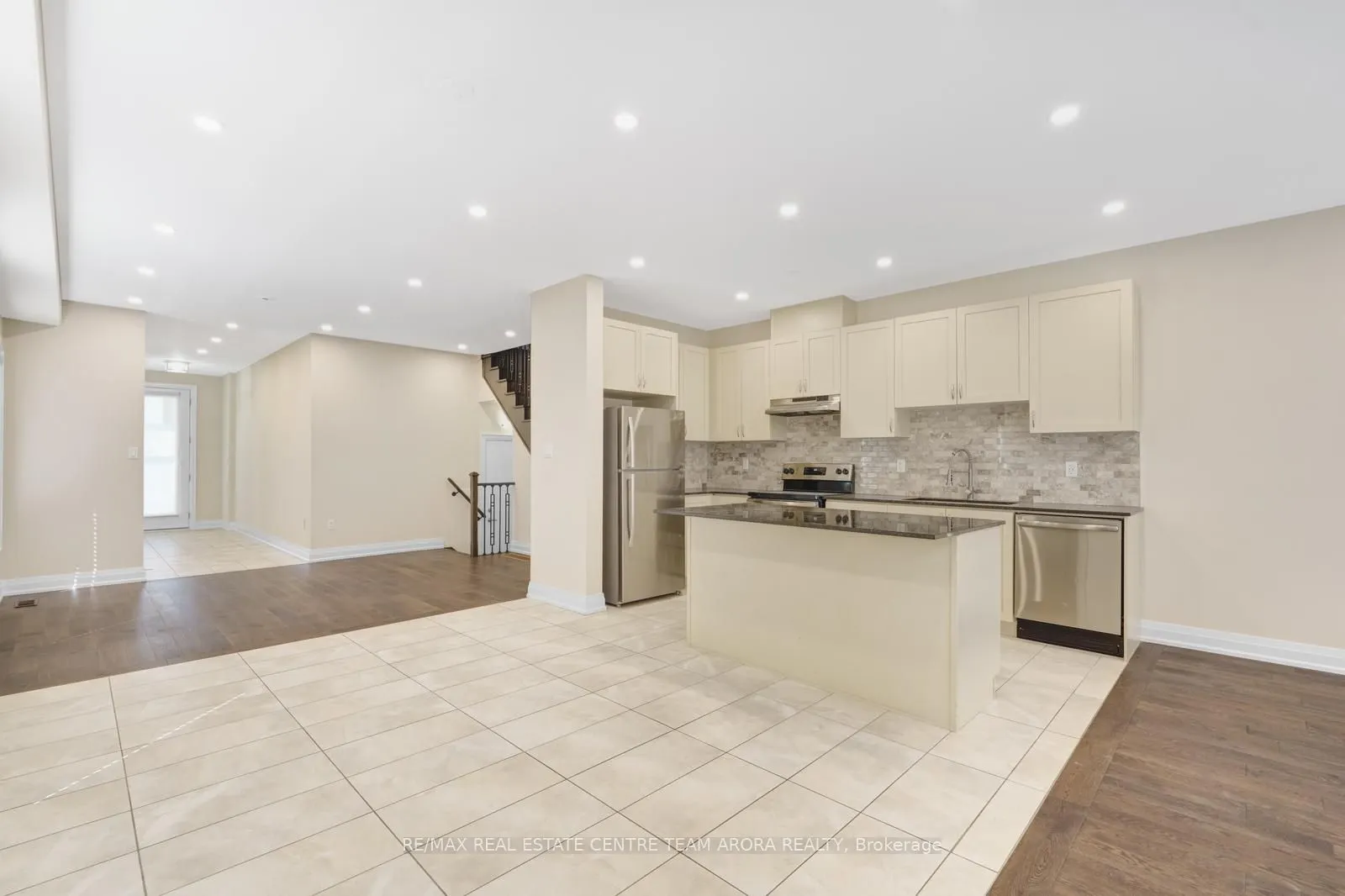 44 Lollard Way