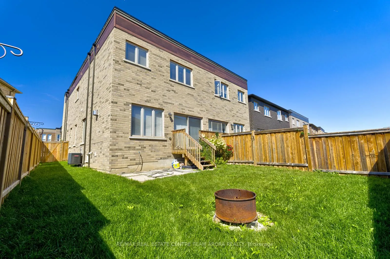 44 Lollard Way