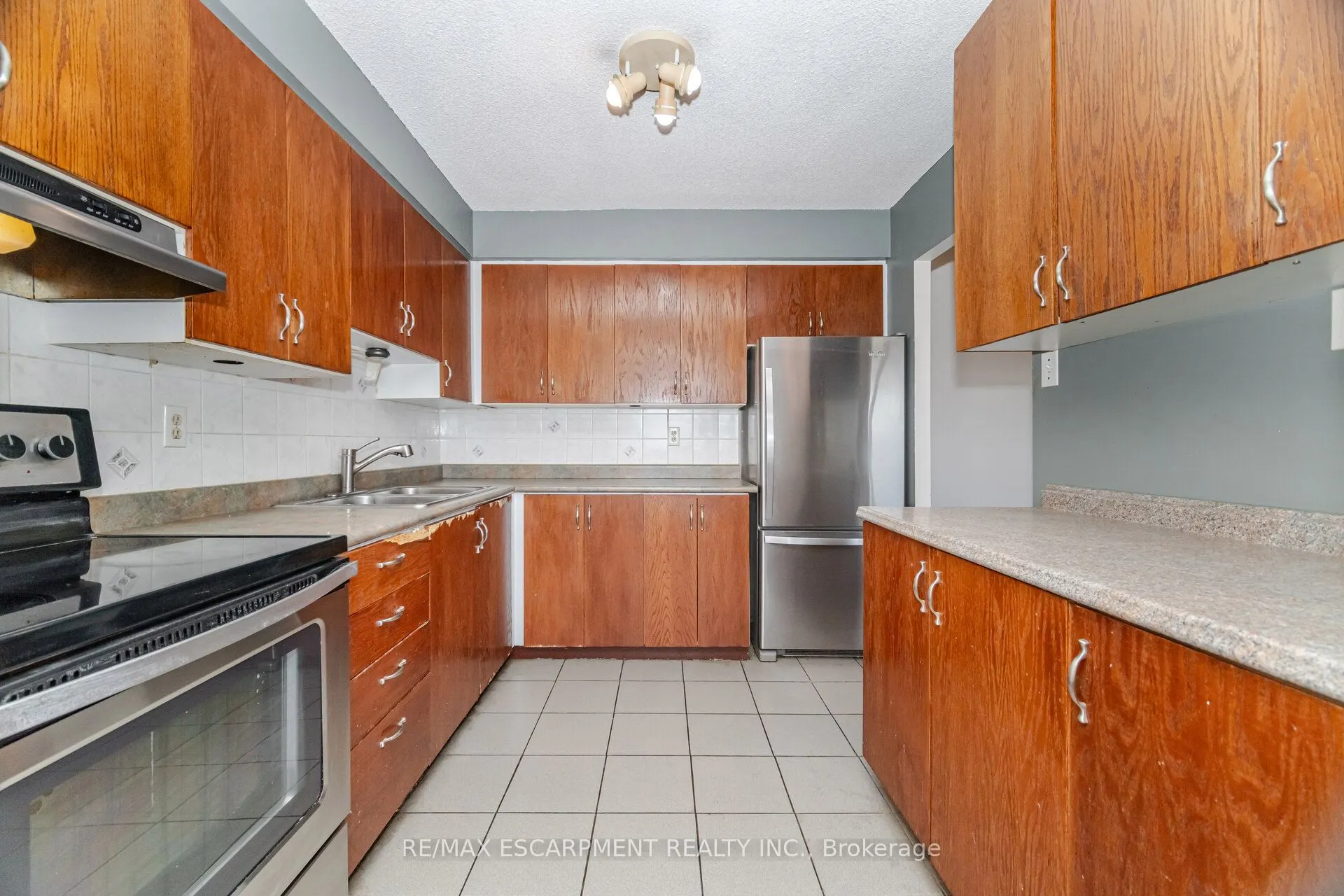 2301 Derry Road W, #707