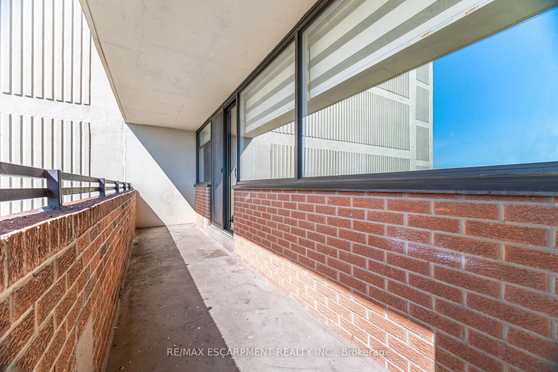 2301 Derry Road W, #707