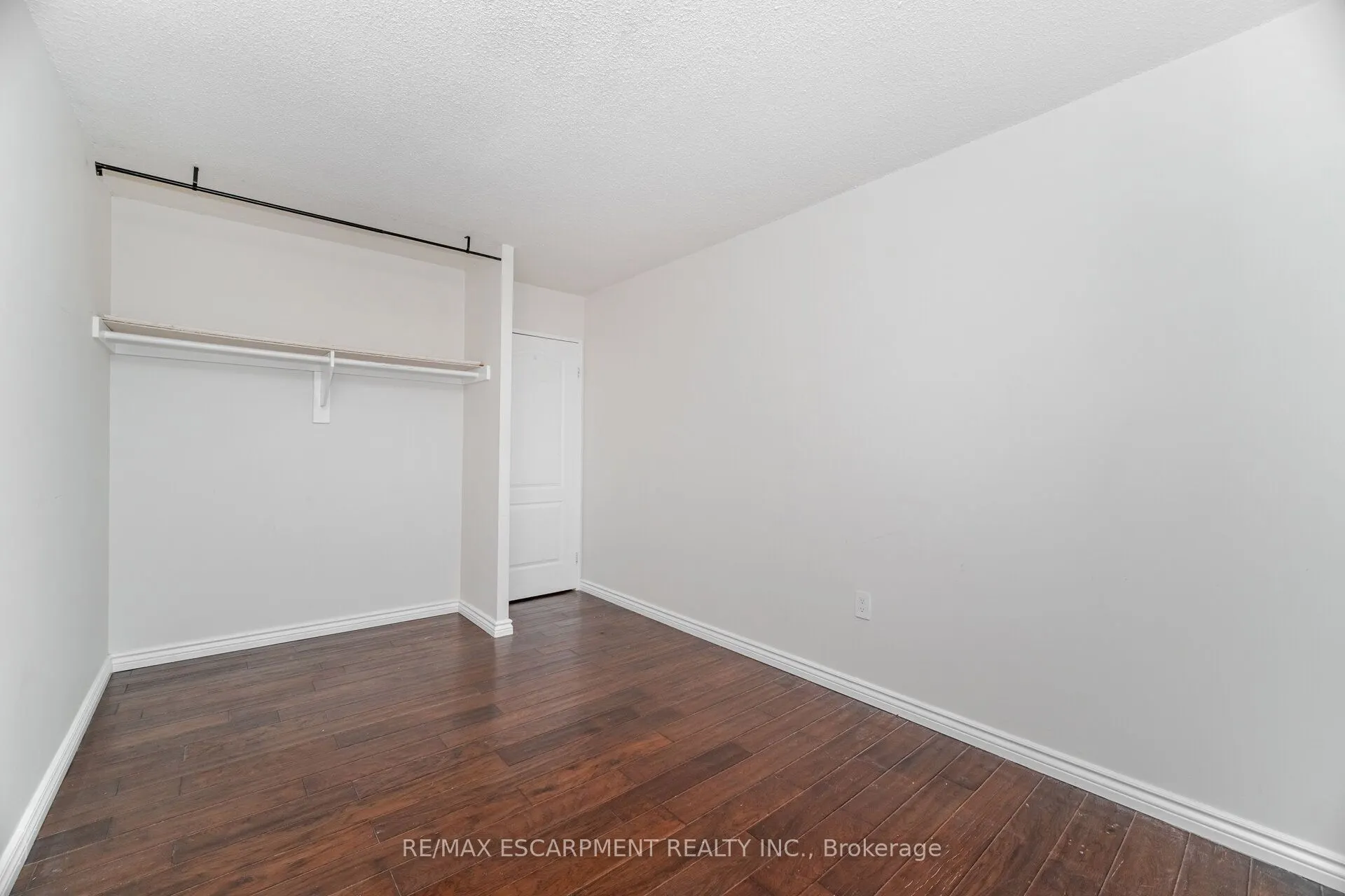 2301 Derry Road W, #707