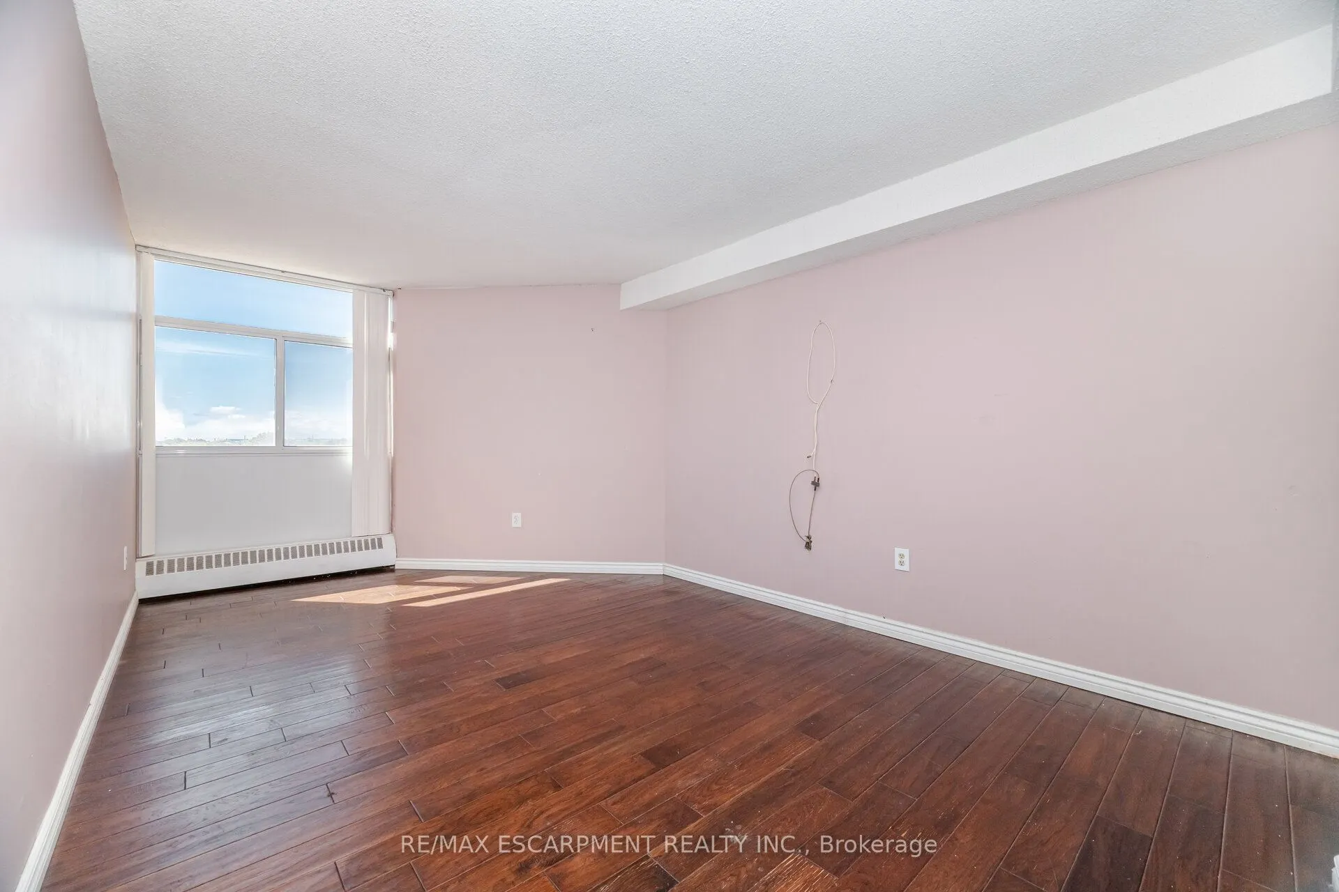 2301 Derry Road W, #707