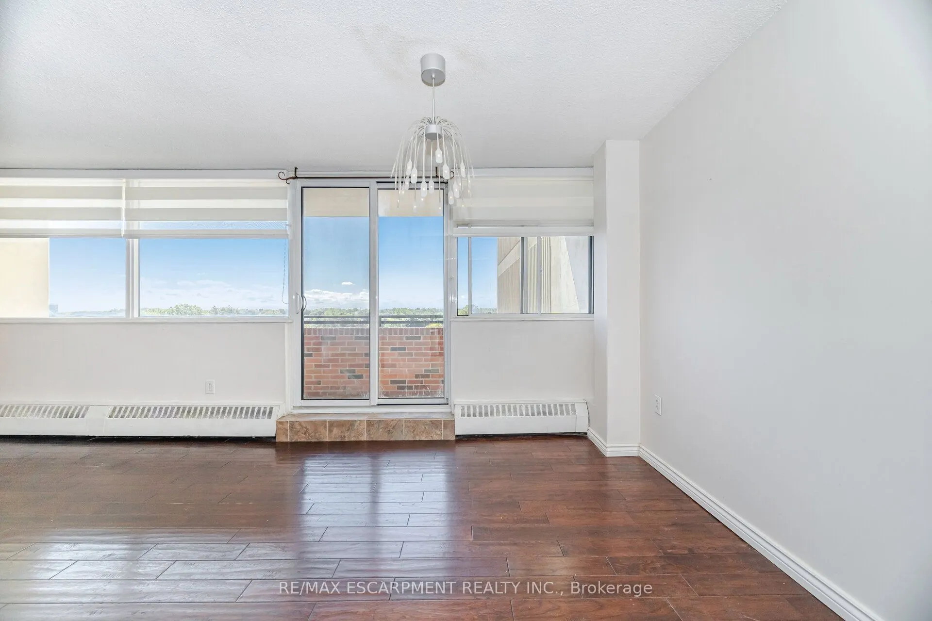 2301 Derry Road W, #707