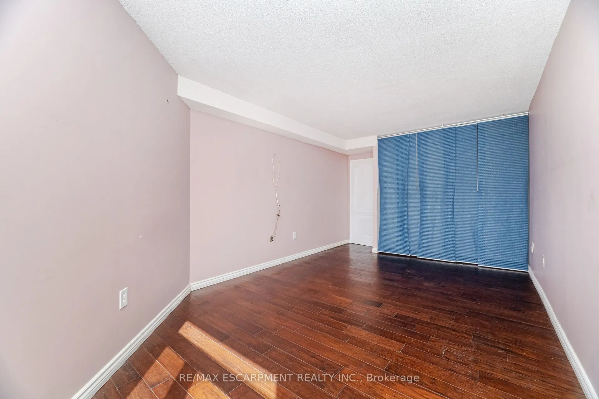 2301 Derry Road W, #707