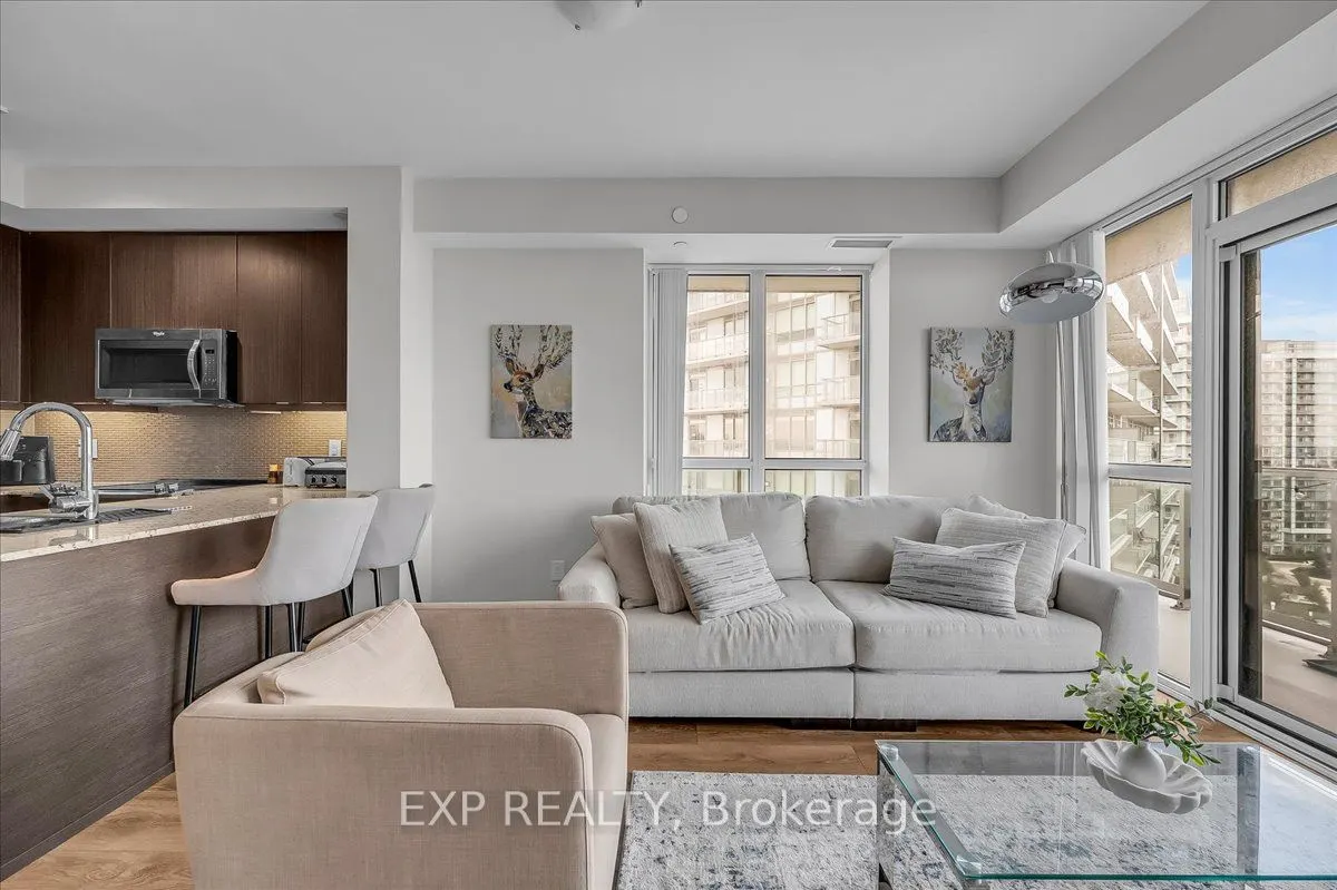 4633 Glen Erin Drive, #1104