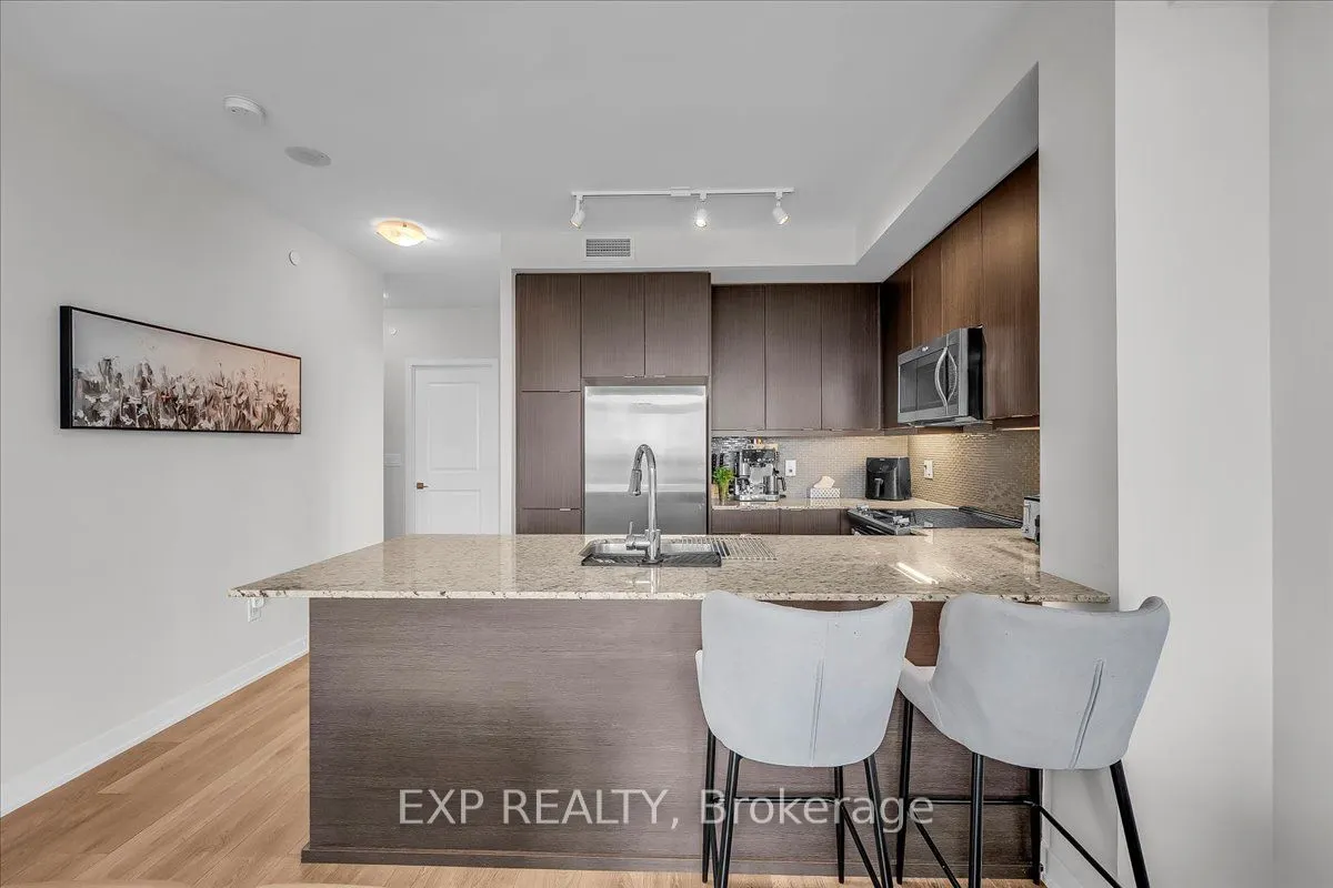 4633 Glen Erin Drive, #1104