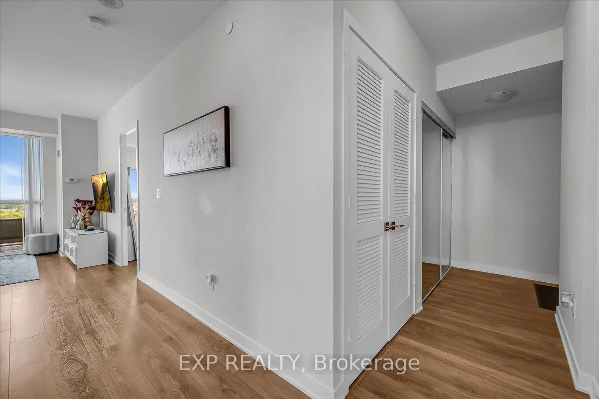 4633 Glen Erin Drive, #1104