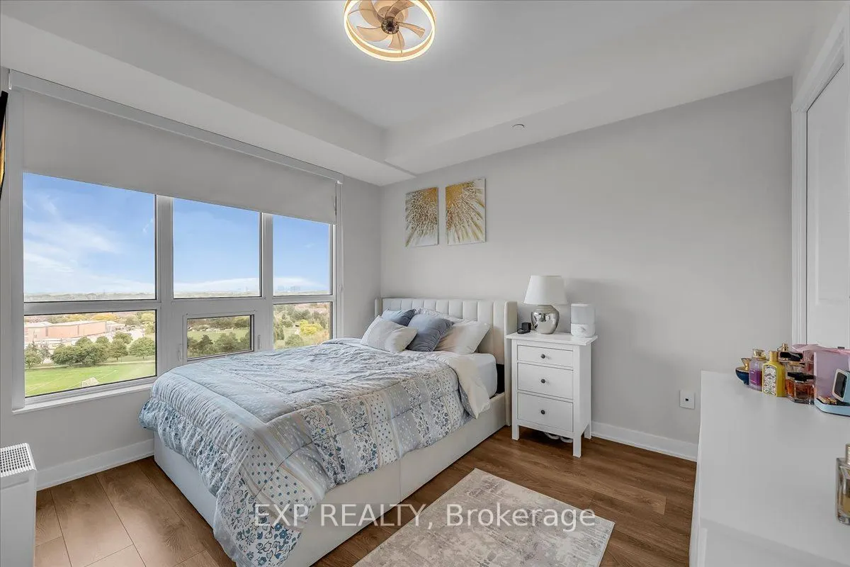 4633 Glen Erin Drive, #1104