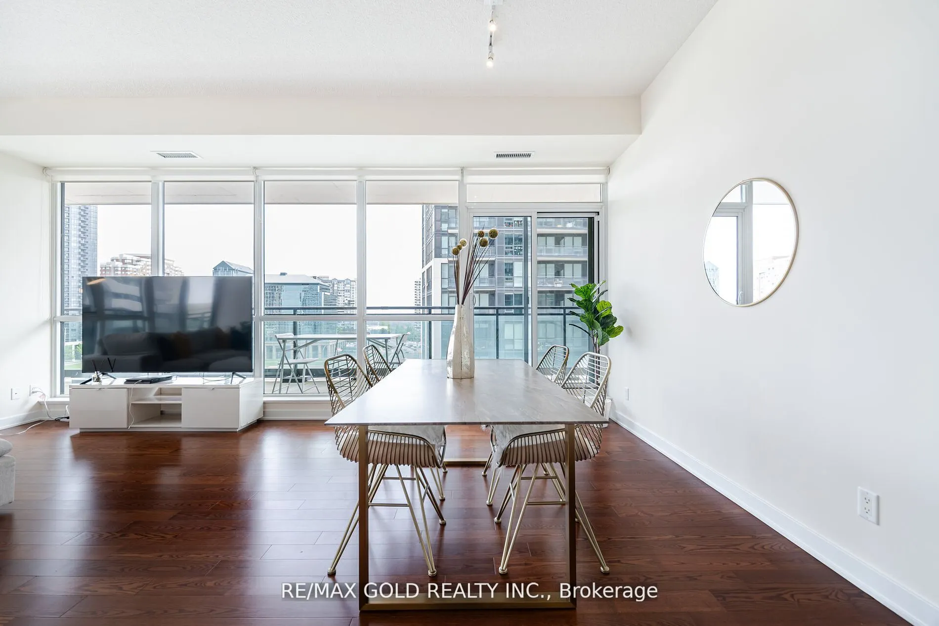 4070 Confederation Parkway, #607
