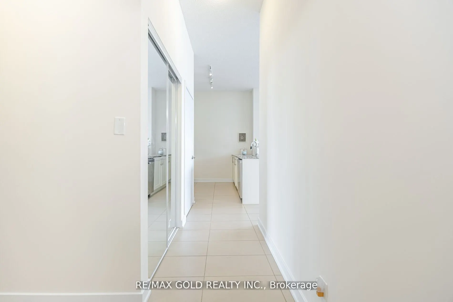 4070 Confederation Parkway, #607