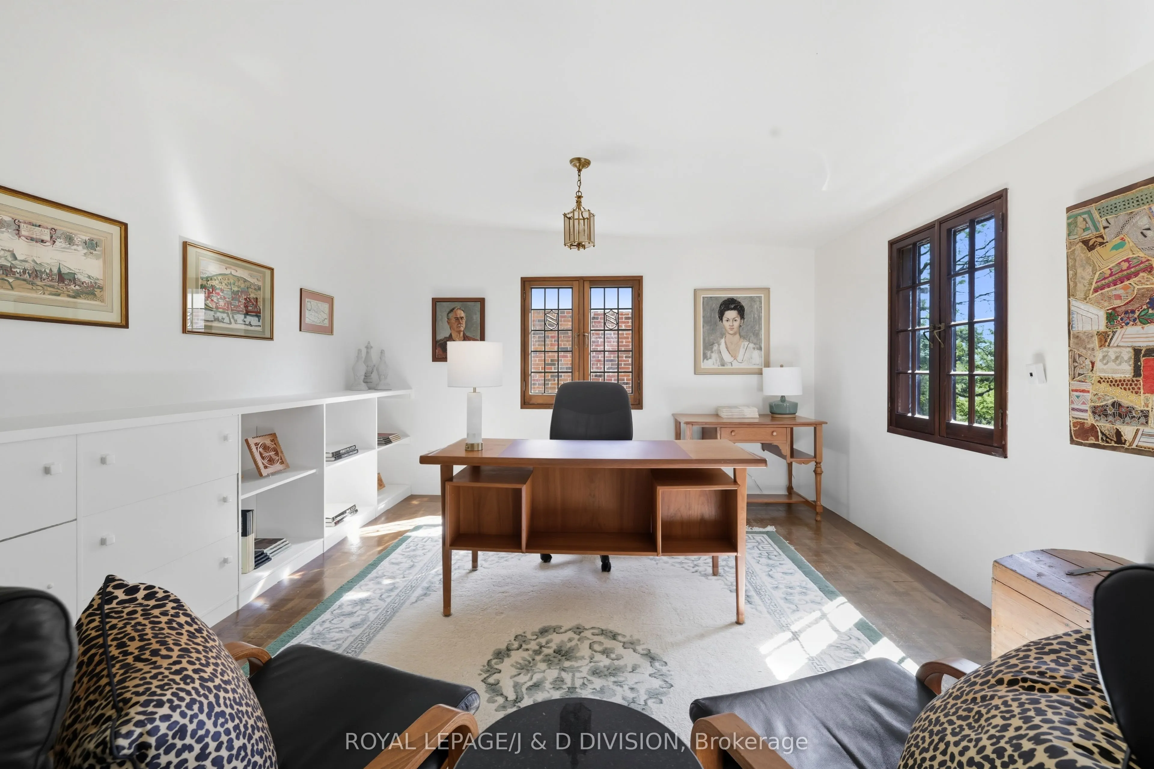 18 Grenadier Heights