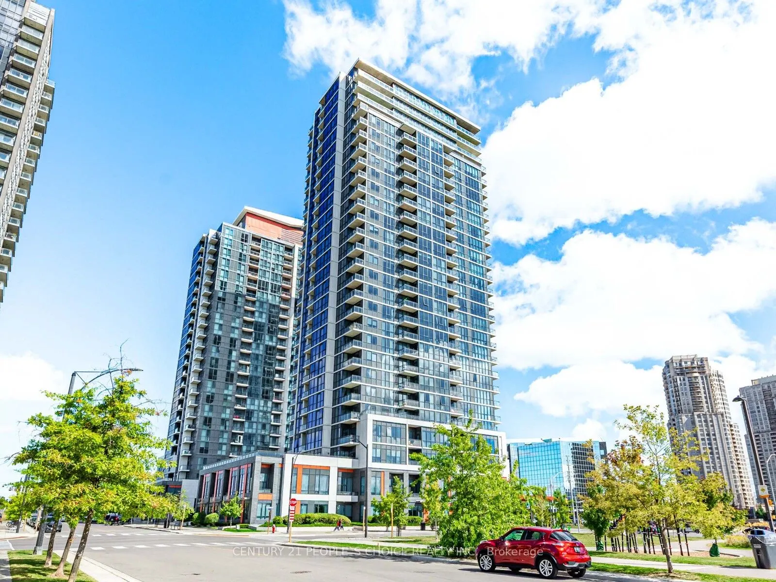 75 Eglinton Avenue W, #1403