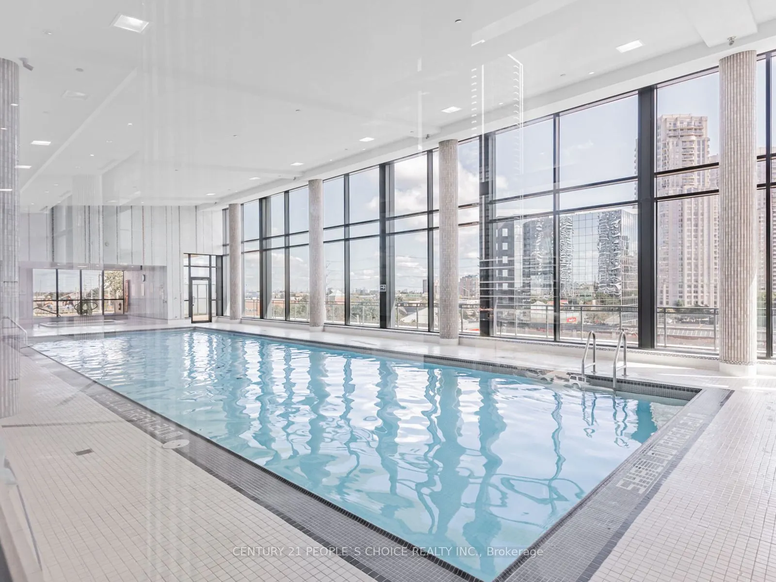 75 Eglinton Avenue W, #1403
