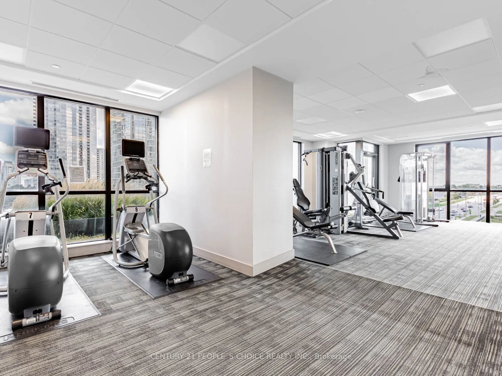 75 Eglinton Avenue W, #1403