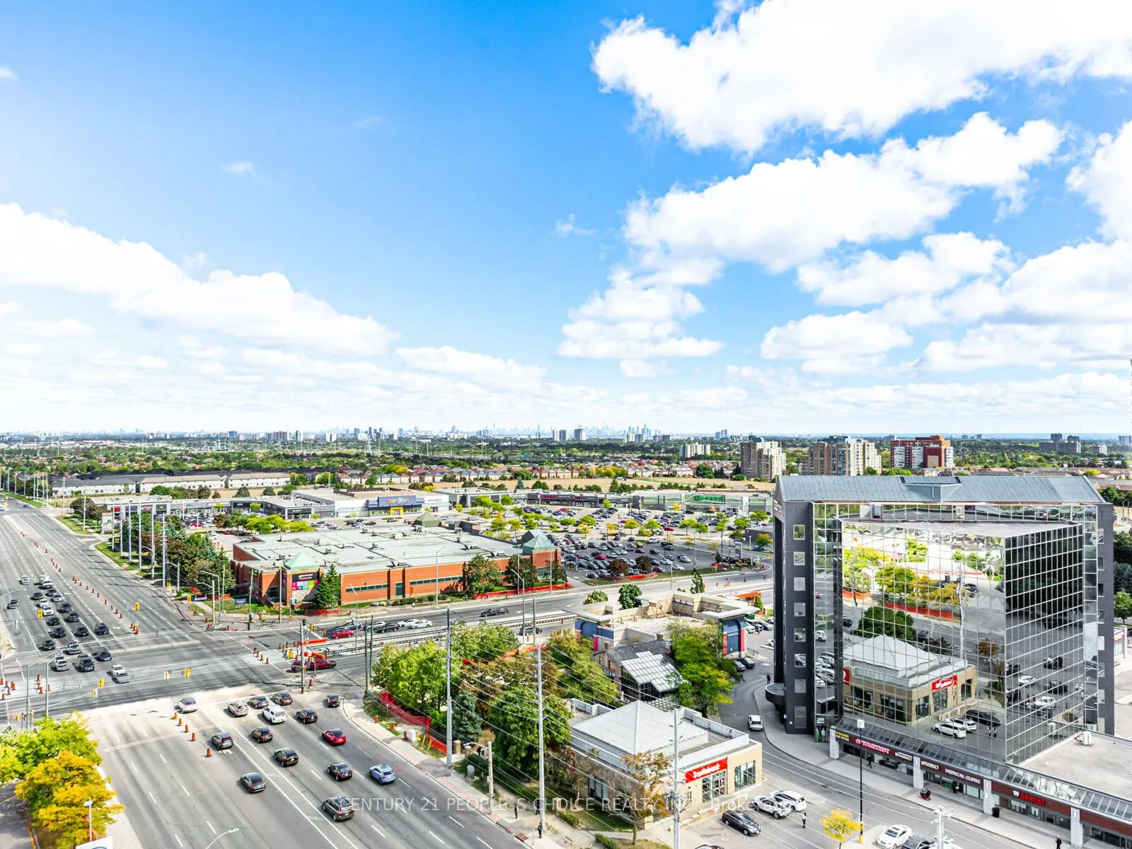 75 Eglinton Avenue W, #1403