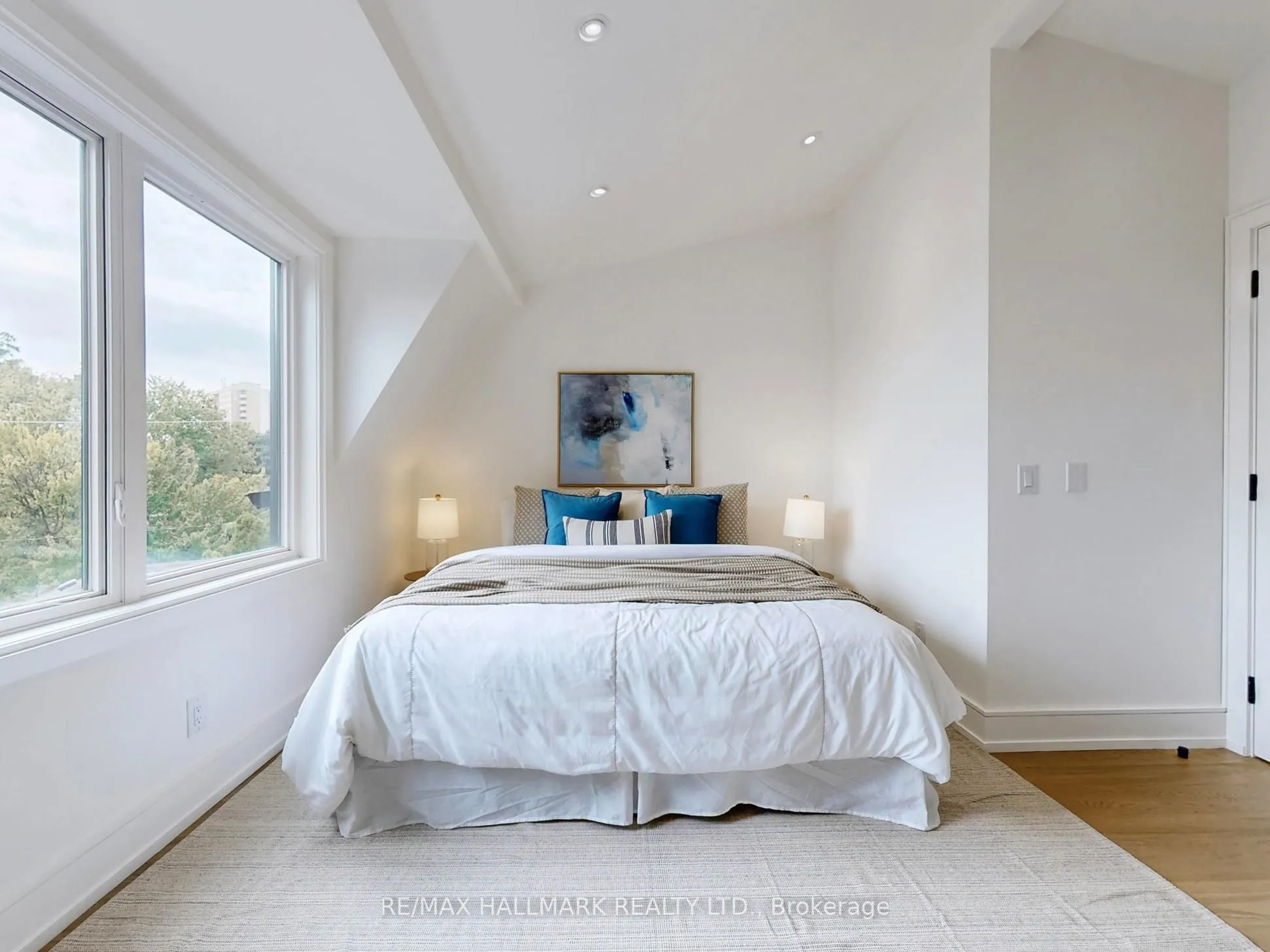 5 Wadsworth Boulevard