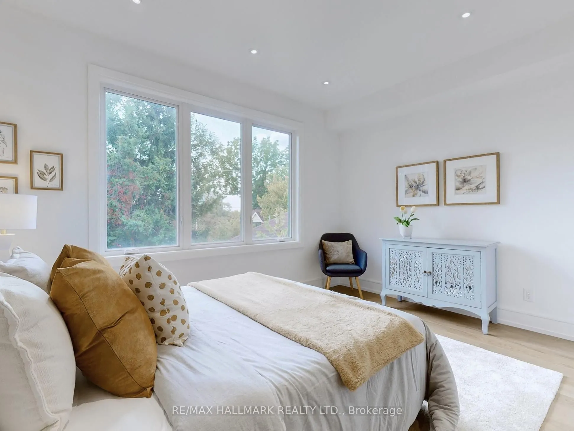 5 Wadsworth Boulevard