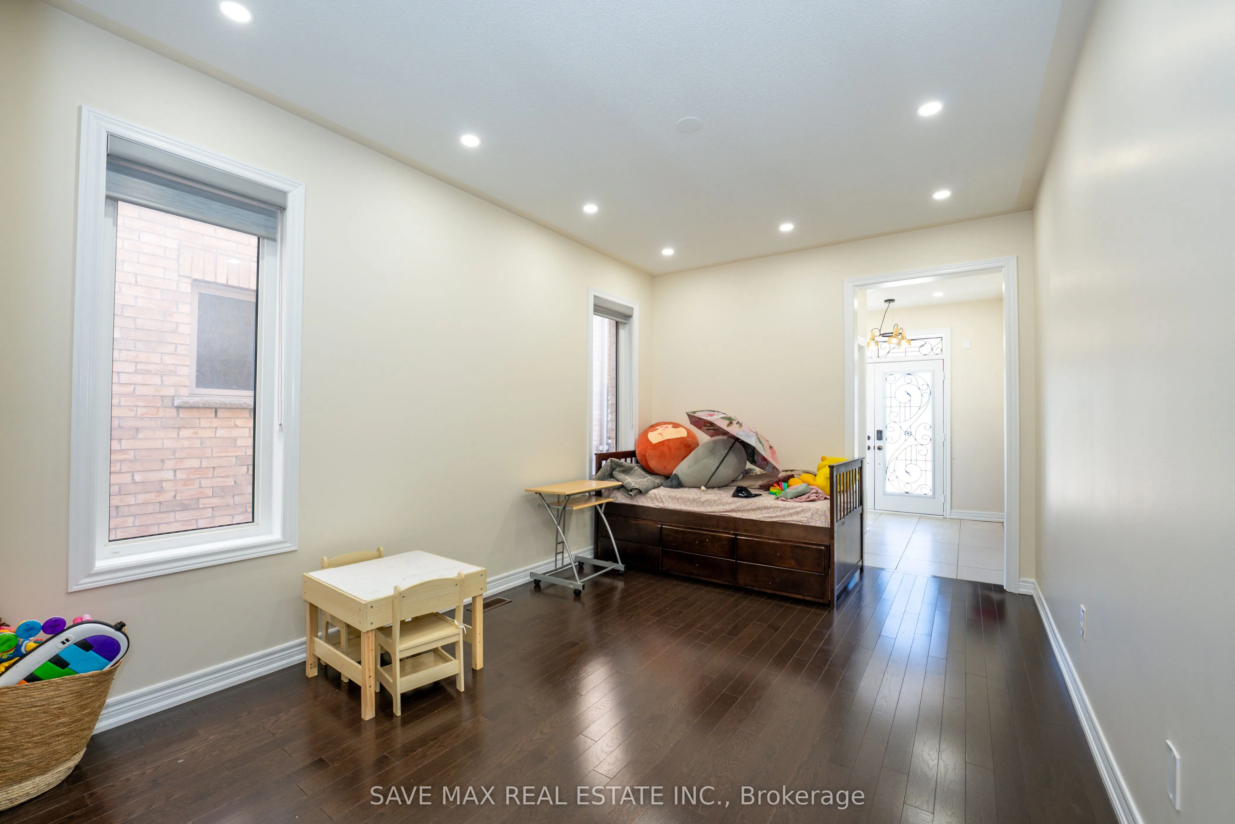 66 Geranium Crescent