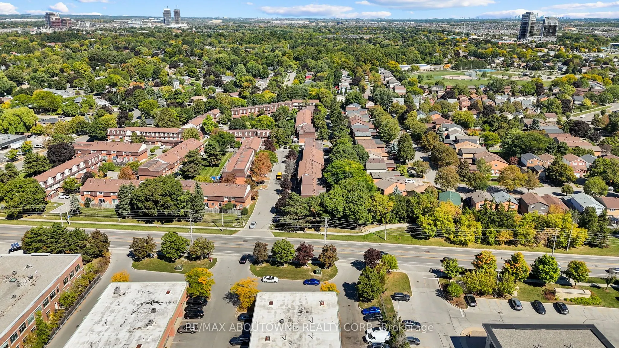 371 Bronte Street S, #3