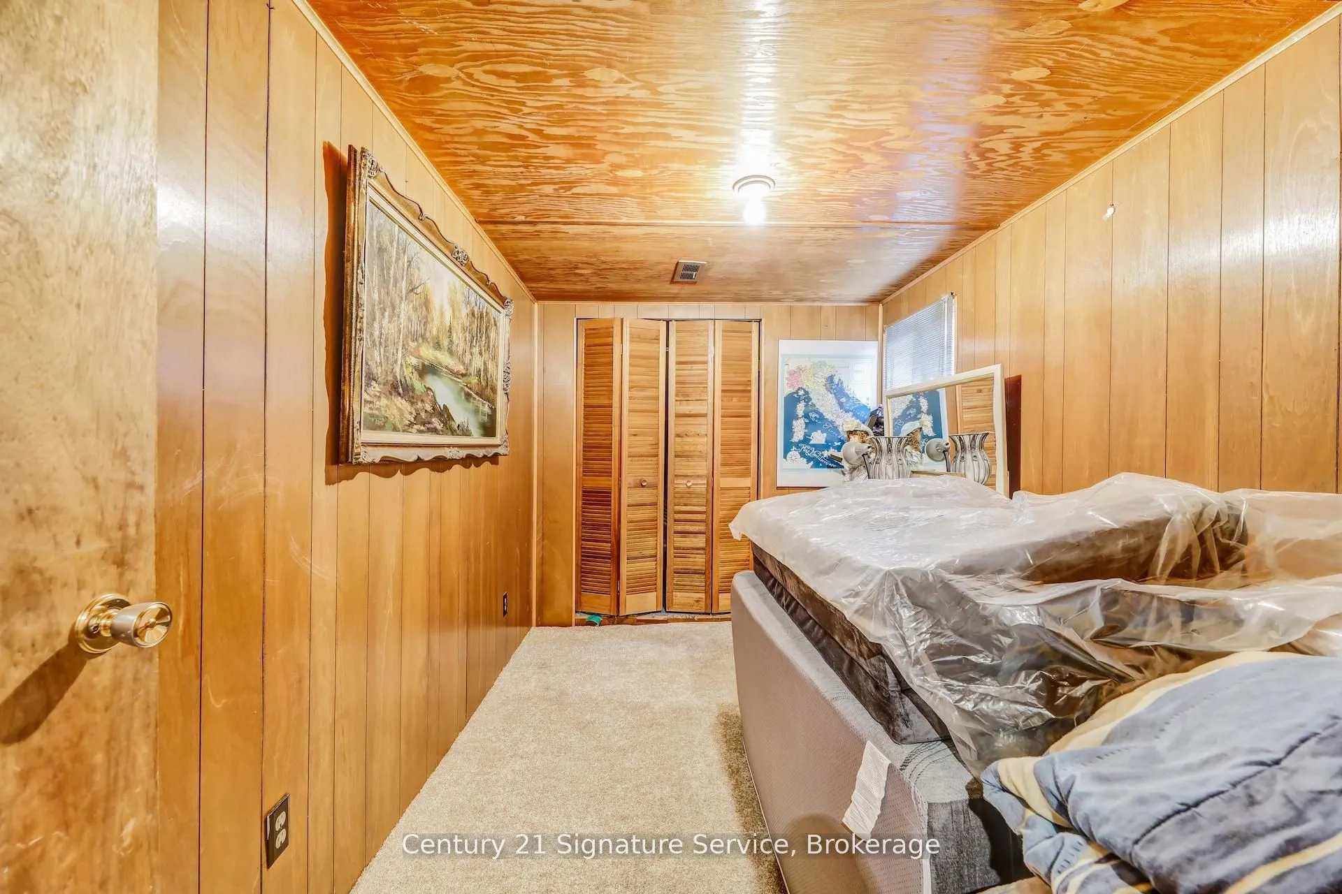 8026 Mayfield Road
