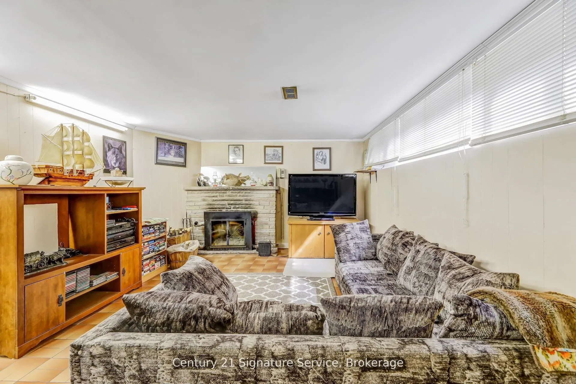 8026 Mayfield Road