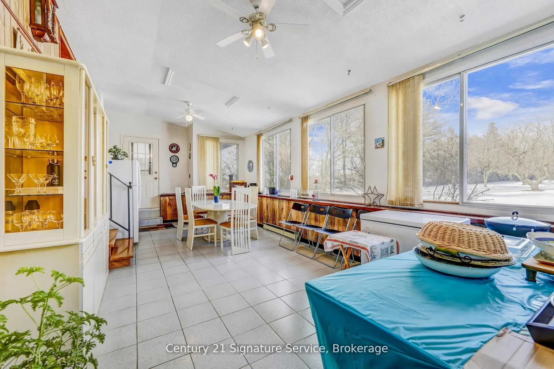 8026 Mayfield Road