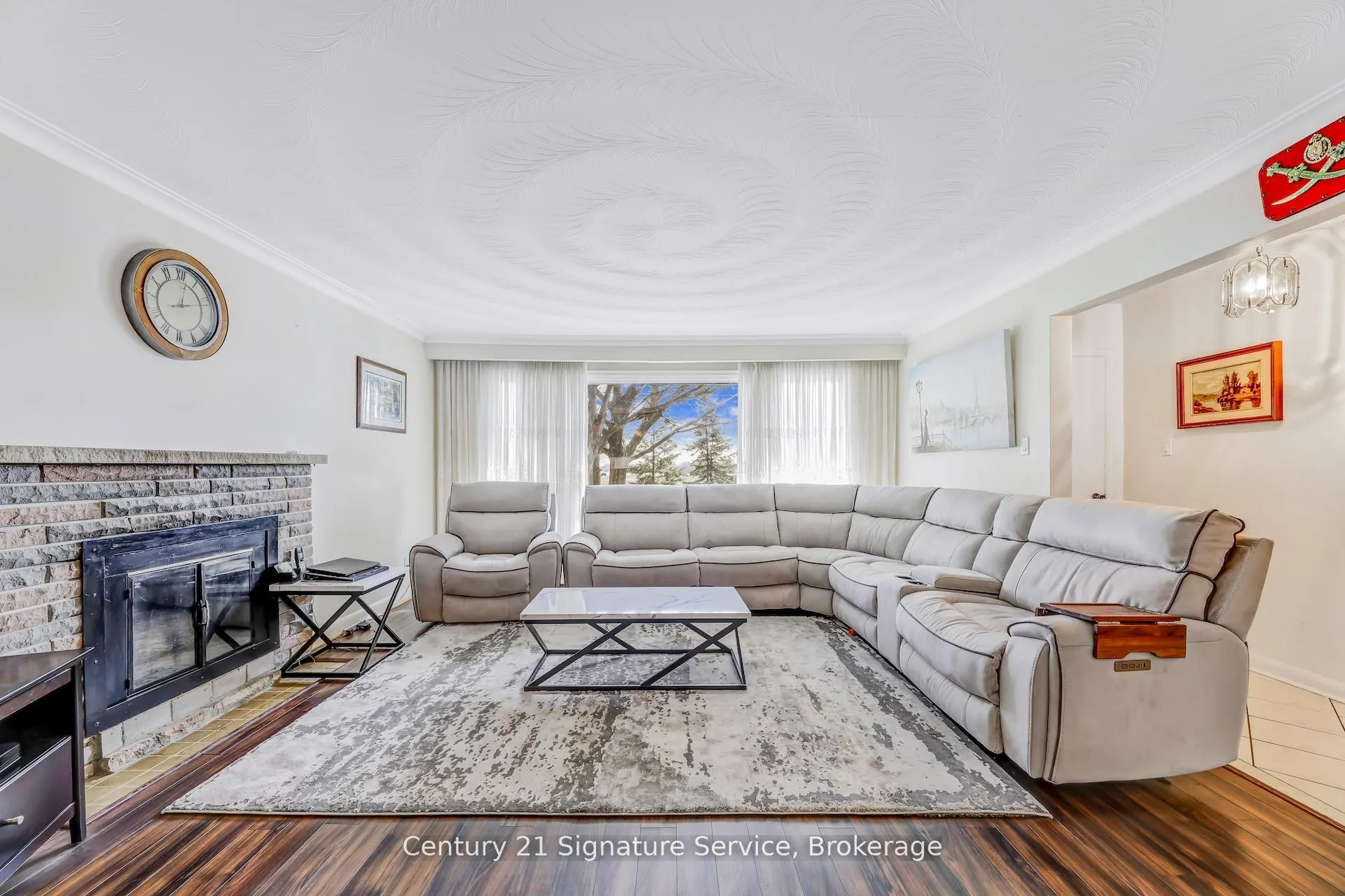 8026 Mayfield Road