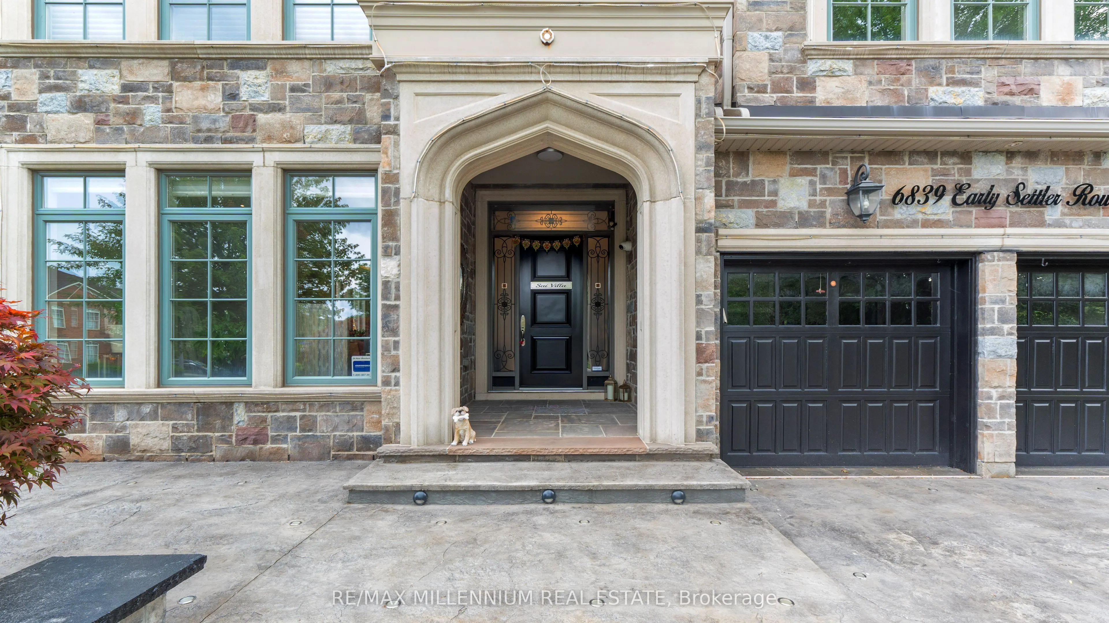 6839 Early Settler Row