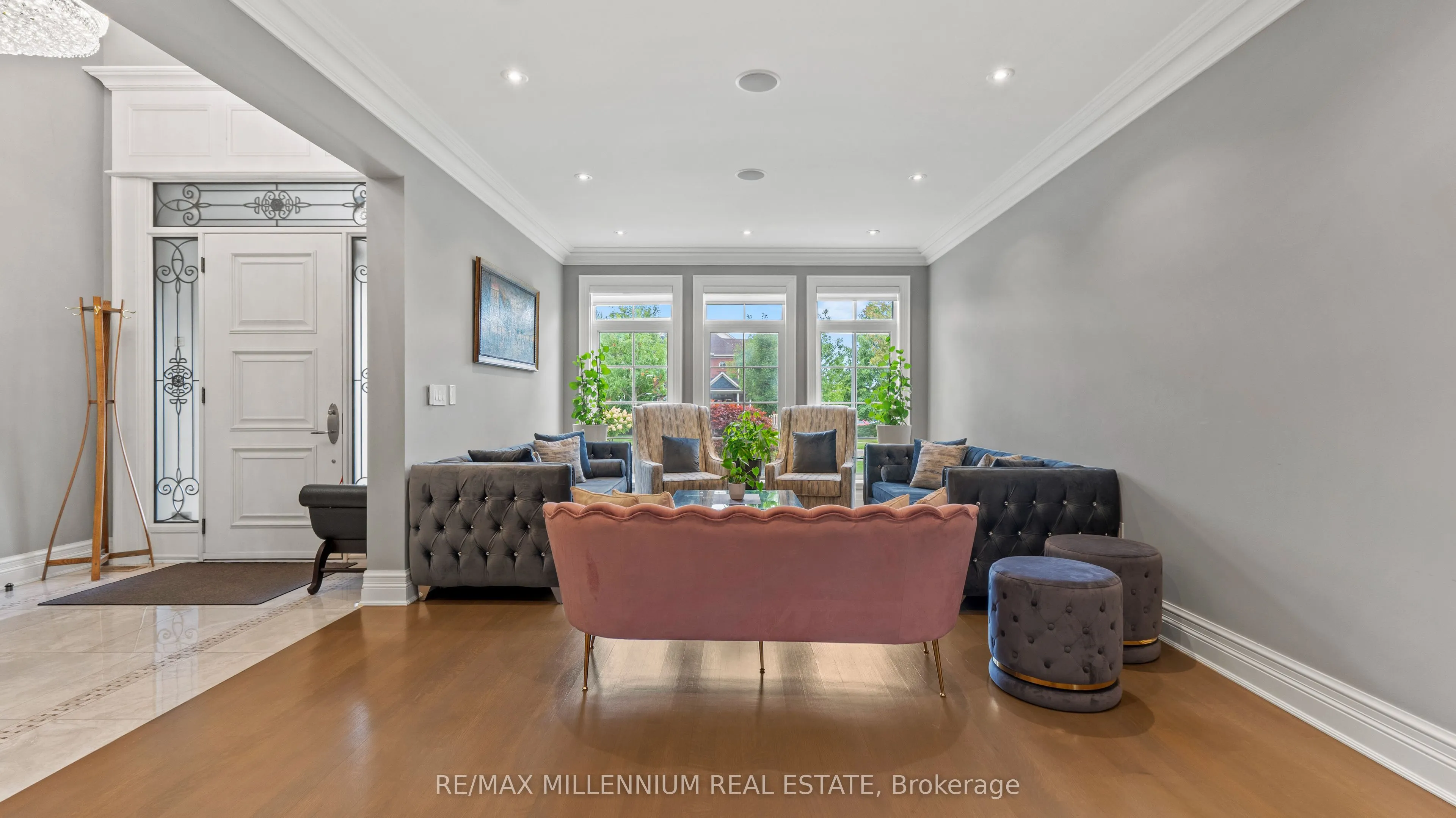 6839 Early Settler Row