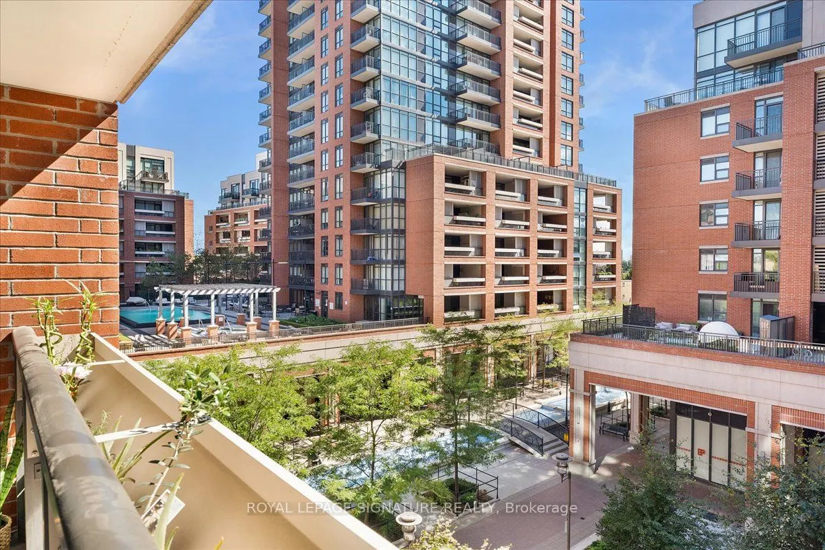 830 Lawrence Avenue W, #320