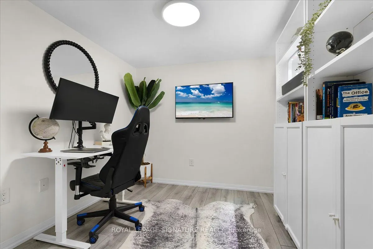 830 Lawrence Avenue W, #320