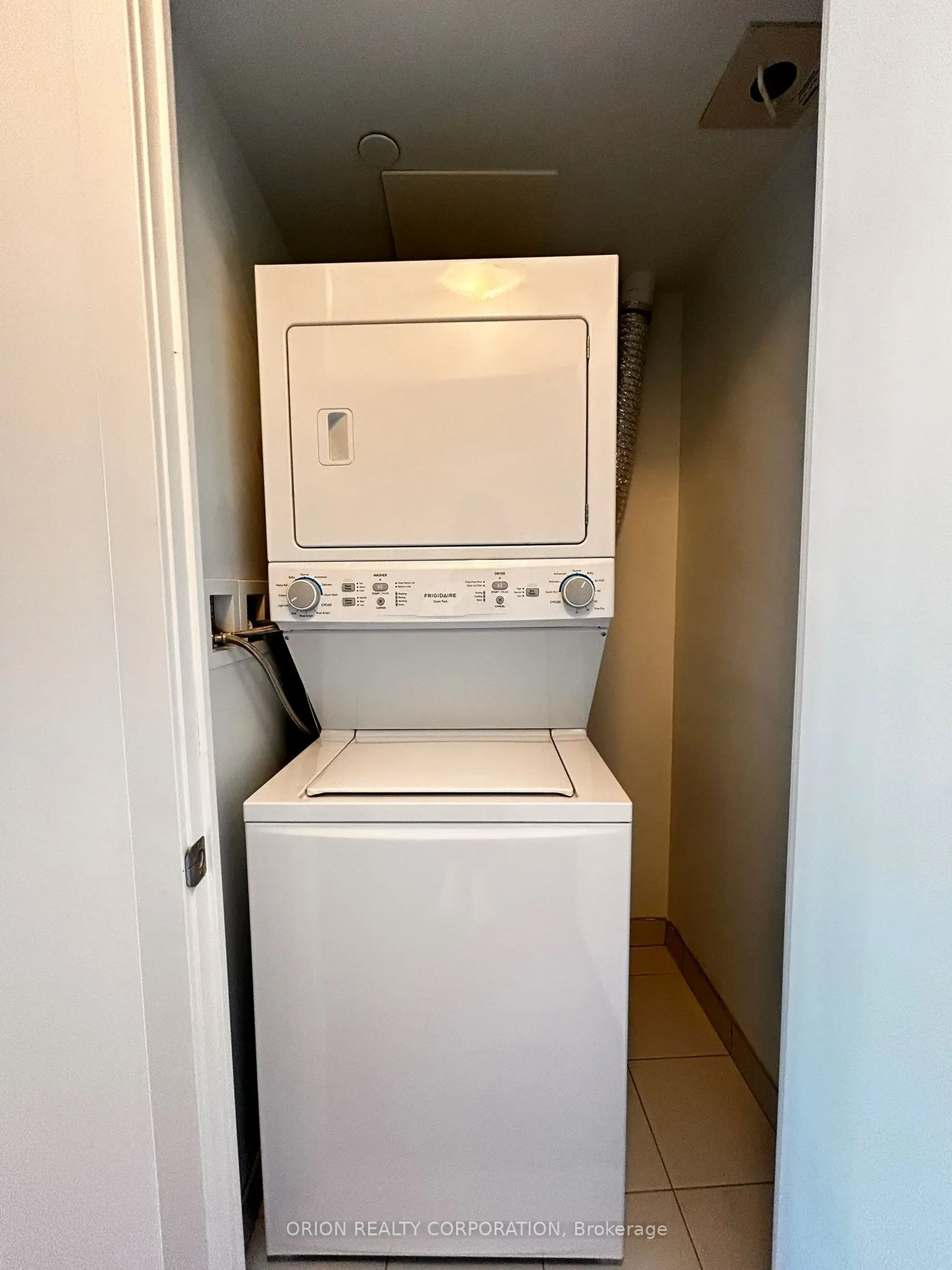556 Marlee Avenue, #807