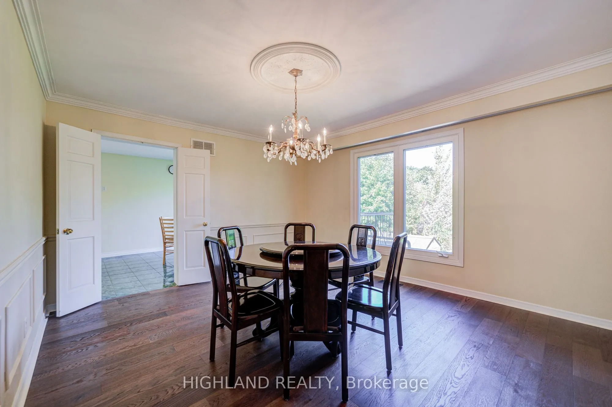 2591 Robin Drive