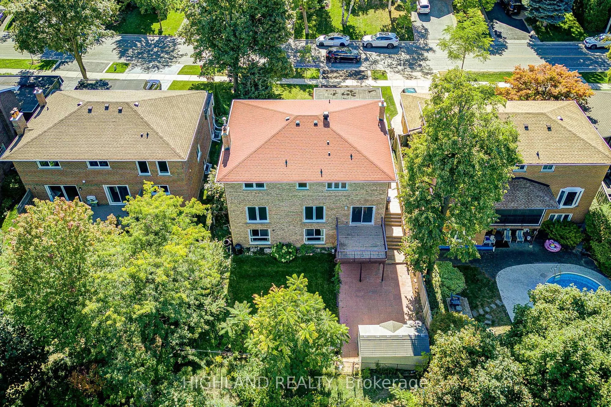 2591 Robin Drive