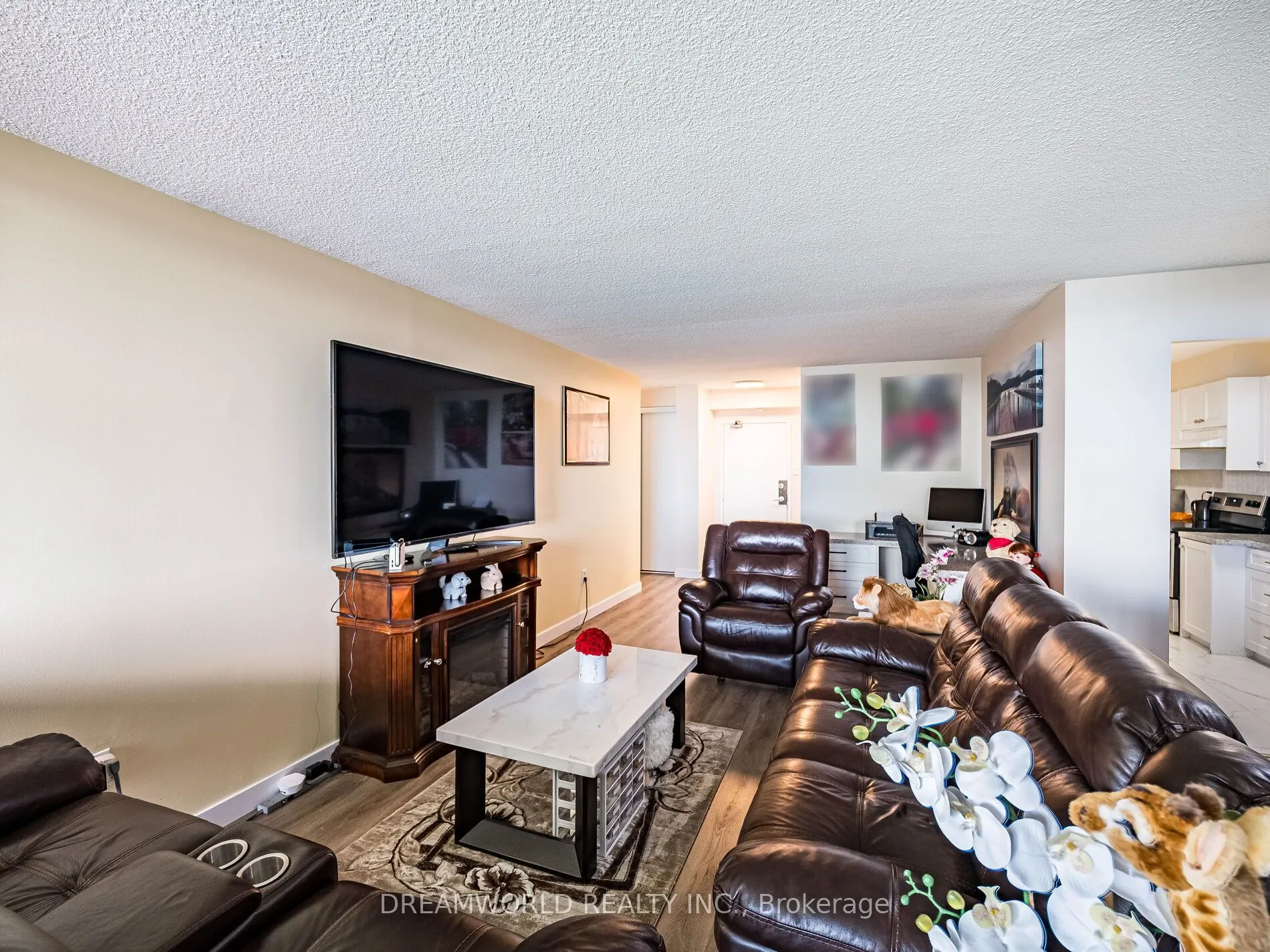 75 Emmett Avenue, #2104