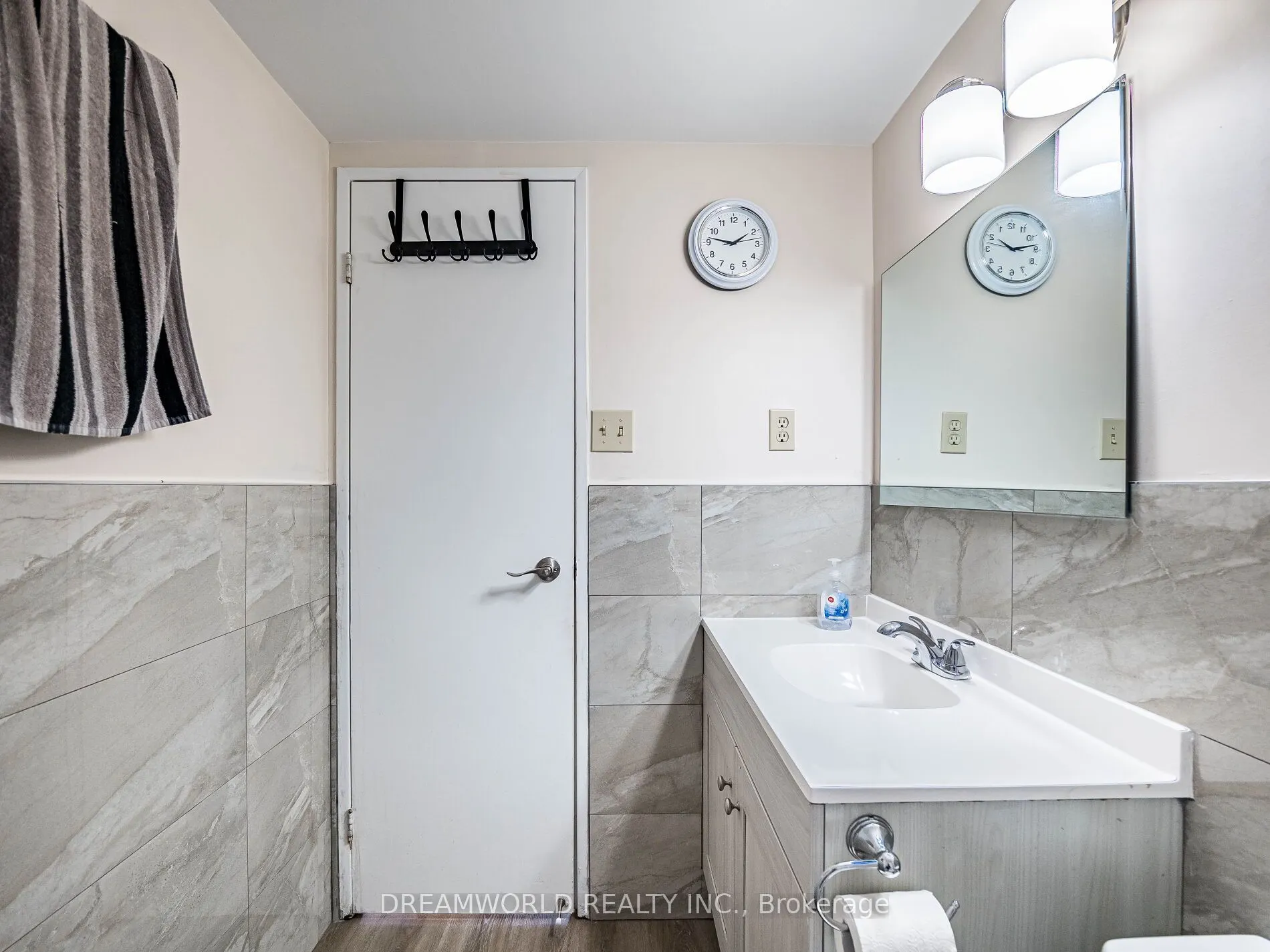 75 Emmett Avenue, #2104
