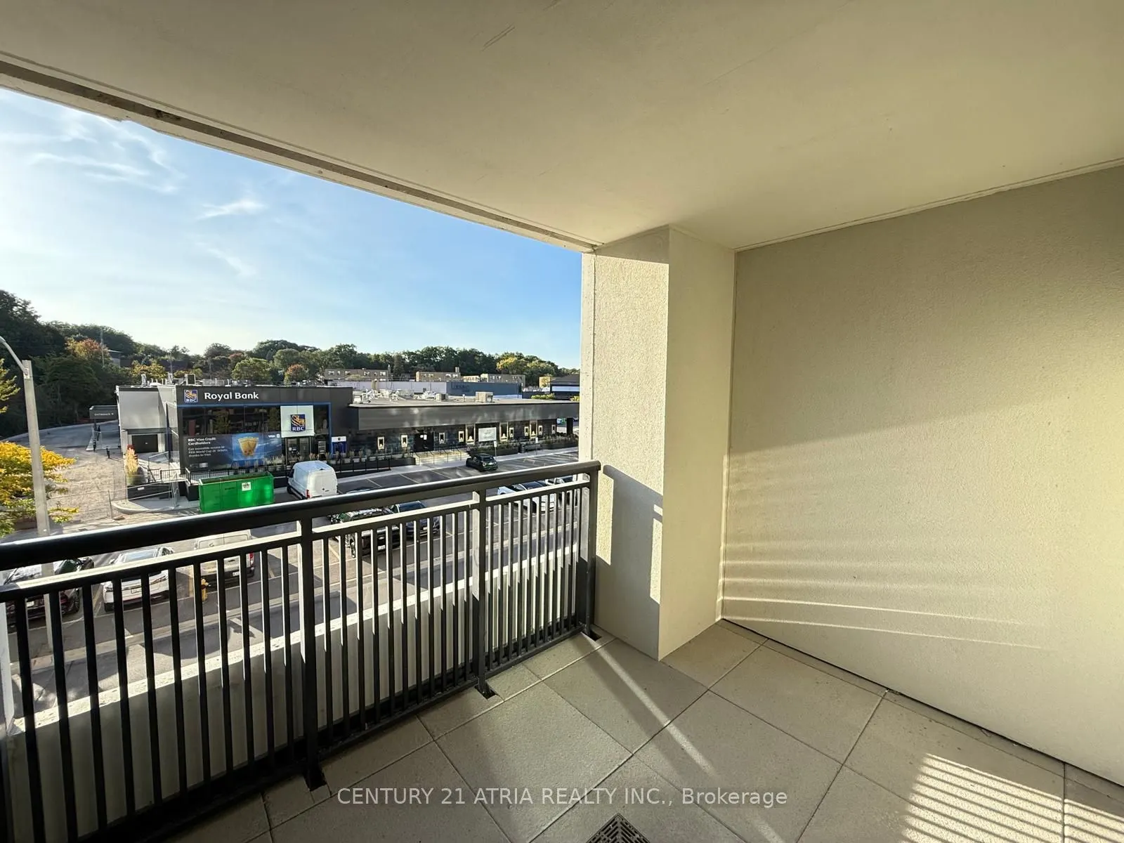 259 THE KINGSWAY, #212