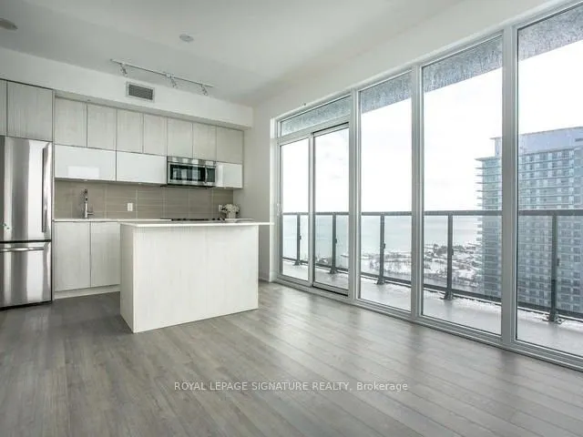 56 Annie Craig Drive, #3505