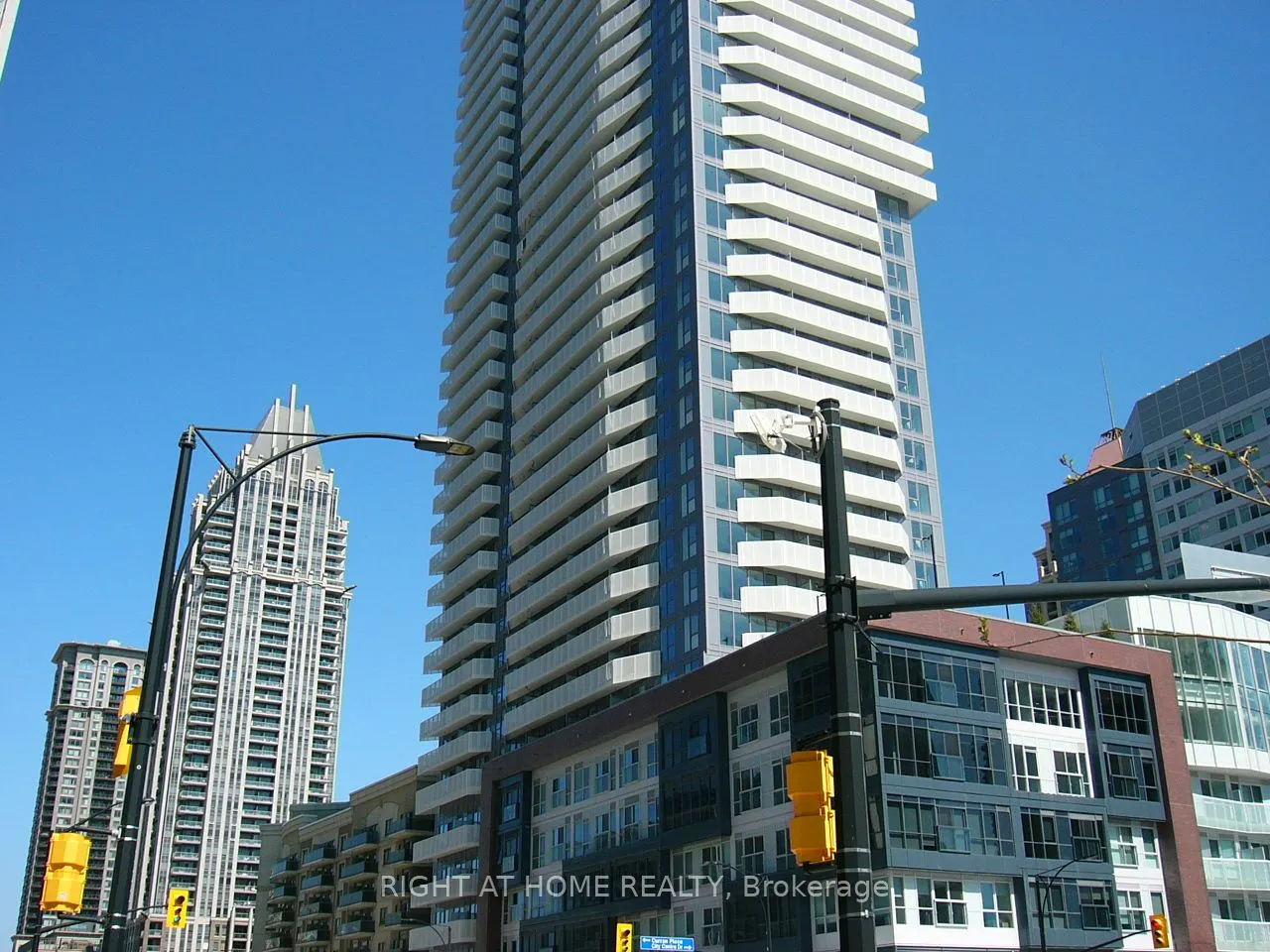 4065 Confederation Parkway, #911