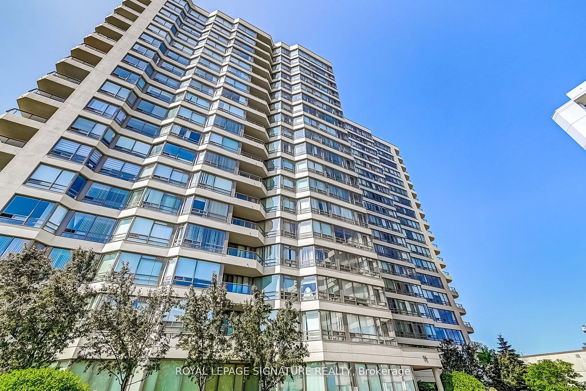 75 King Street E, #1105