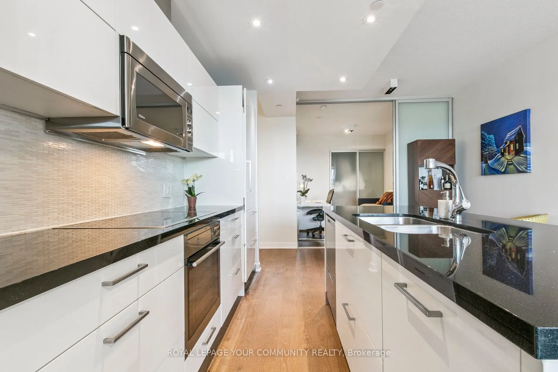 88 Park Lawn Road, #2112