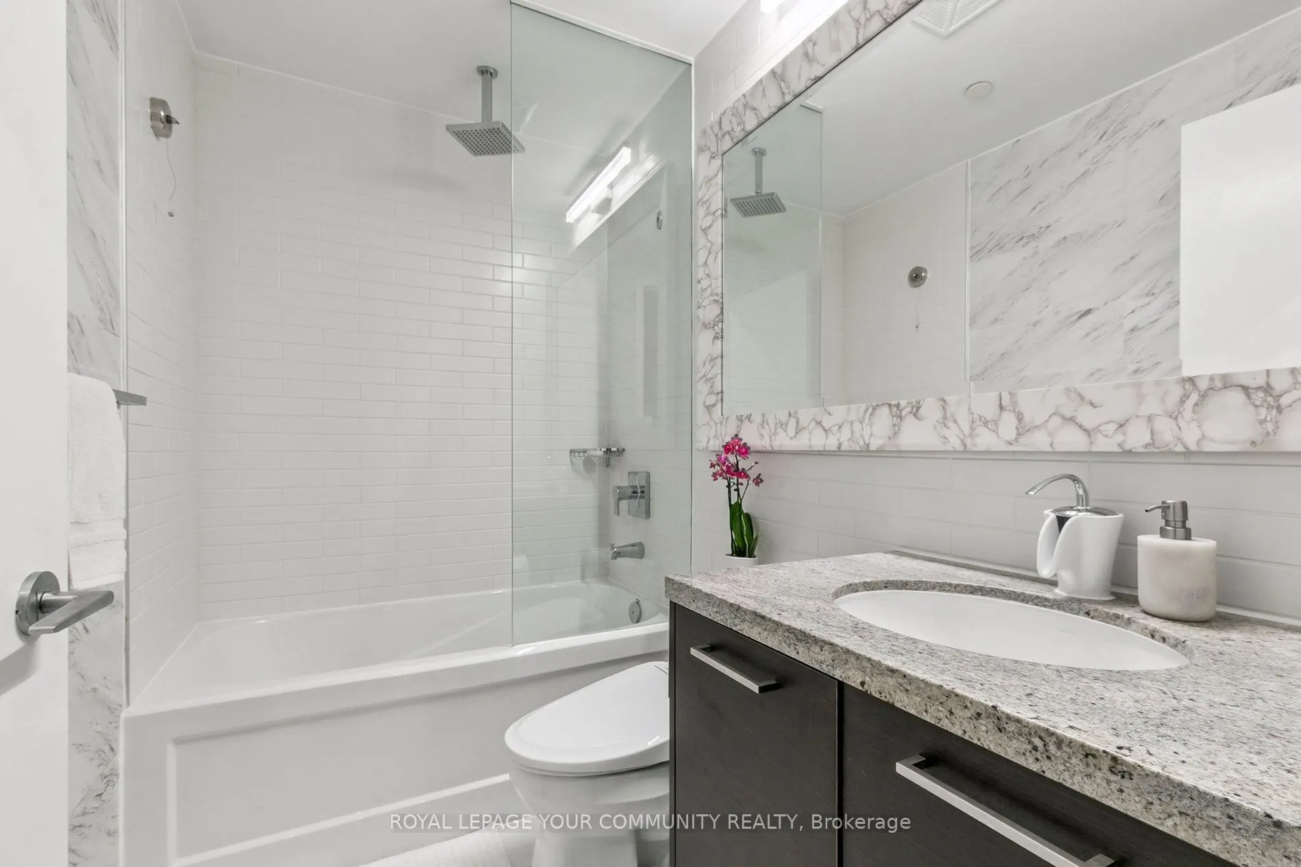 88 Park Lawn Road, #2112