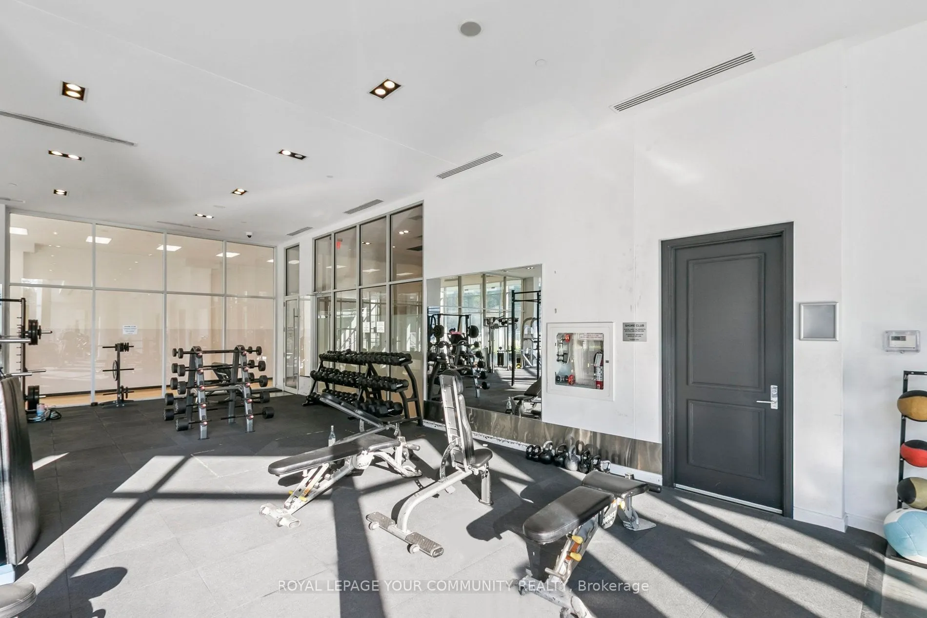 88 Park Lawn Road, #2112